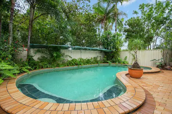 15 Forest Glen Drive, Mossman QLD 4873