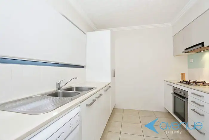 Third view of Homely unit listing, 302/803 Stanley Street, Woolloongabba QLD 4102