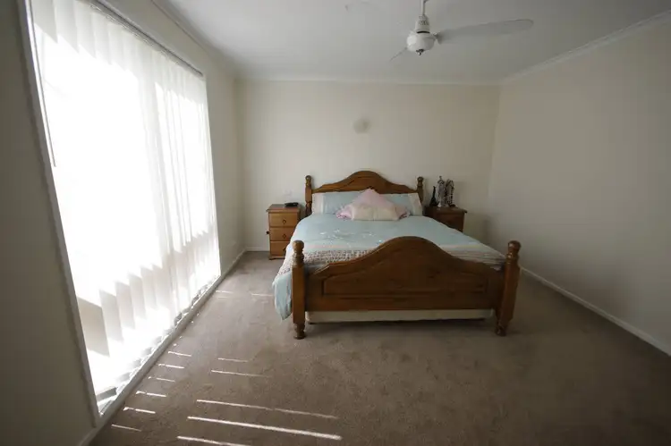 Fifth view of Homely house listing, 102 Ross St, Deniliquin NSW 2710