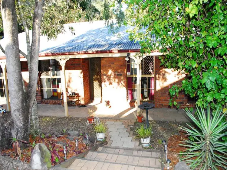 10A IPSWICH STREET, Riverview QLD 4303