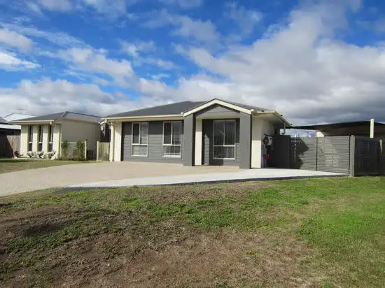 7 Lilly Court, Yamanto QLD 4305