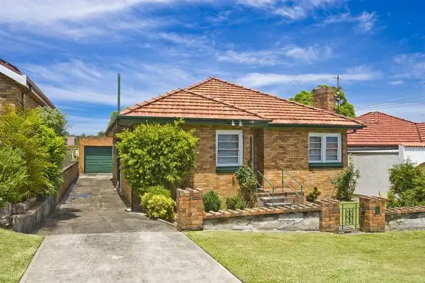 3 Catherine Street, Waratah West NSW 2298