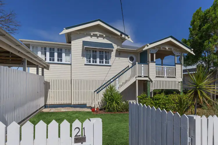21 Wingarra Street, Yeerongpilly QLD 4105