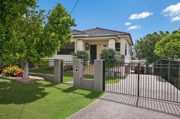 16 Brisbane Water Road, Adamstown NSW 2289