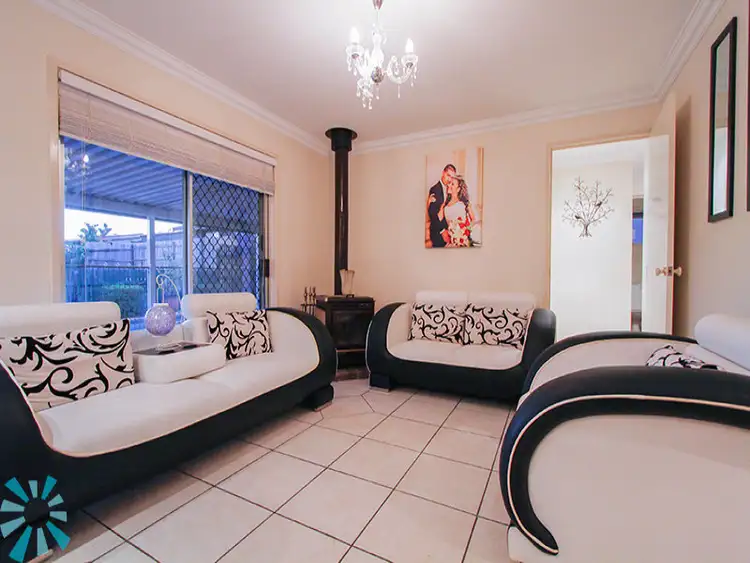 Third view of Homely house listing, 2 Vanice Ct, Browns Plains QLD 4118