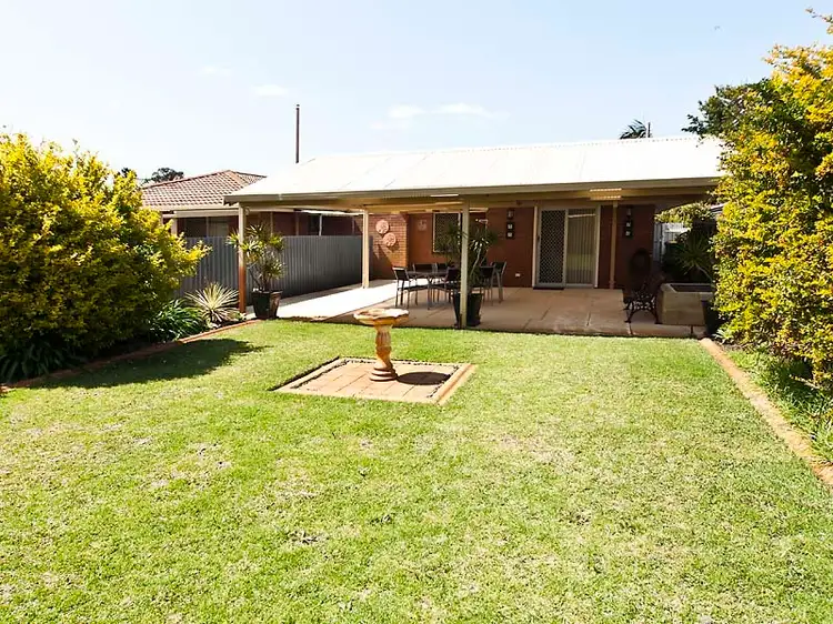 9 Astral Avenue, Carlisle WA 6101