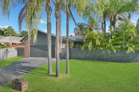 13 Carlingford Place, Robina QLD 4226
