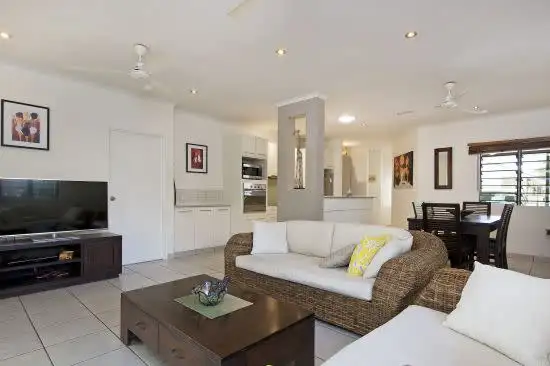 Second view of Homely house listing, 2/10 Sovereign Circuit, Coconut Grove NT 810