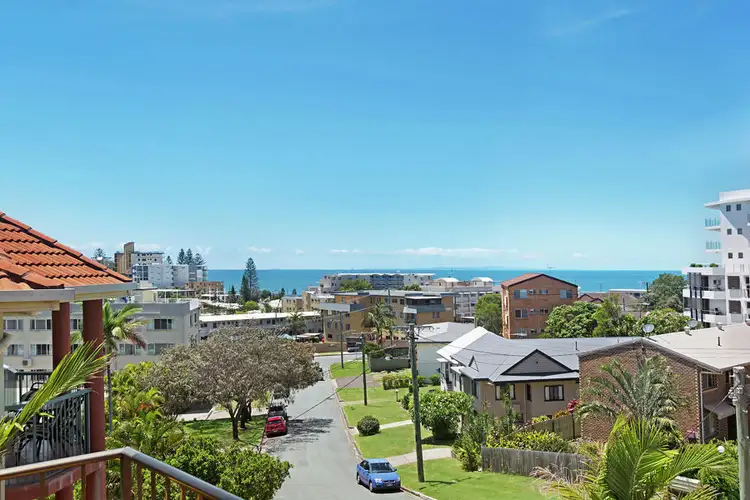 6/13 Saltair Street - MOONJARI-, Kings Beach QLD 4551