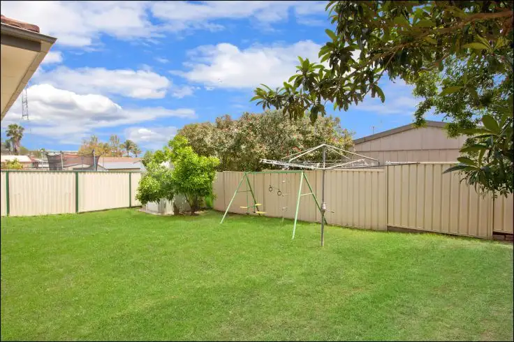 Fifth view of Homely house listing, 5 Tapi Glen, St Clair NSW 2759