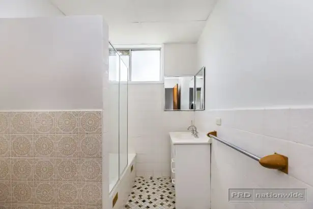 Fourth view of Homely unit listing, 1/8 Harvard Close, Jesmond NSW 2299