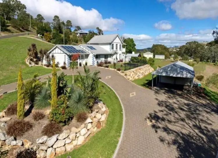 Second view of Homely house listing, 5 Hillview Court, Top Camp QLD 4350