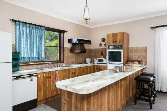 Sixth view of Homely house listing, 10 Kookaburra Place, Barrack Heights NSW 2528