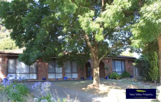 Main view of Homely house listing, 4 Stubbs Place, Yass NSW 2582