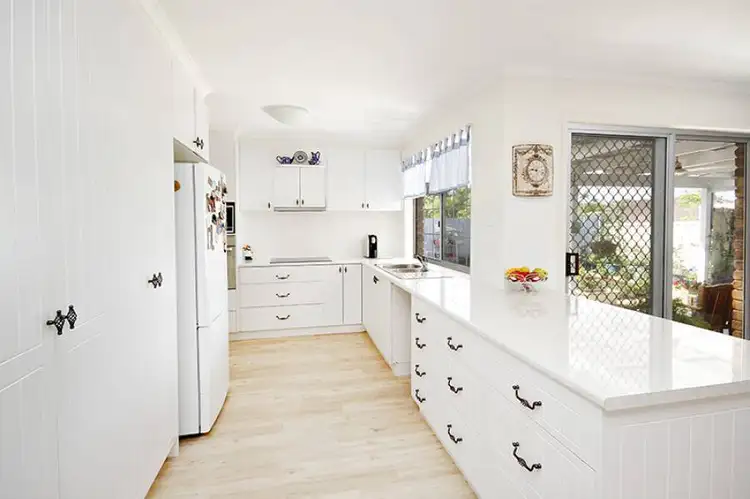 Second view of Homely house listing, 7 Pozieres Cresent, Aroona QLD 4551