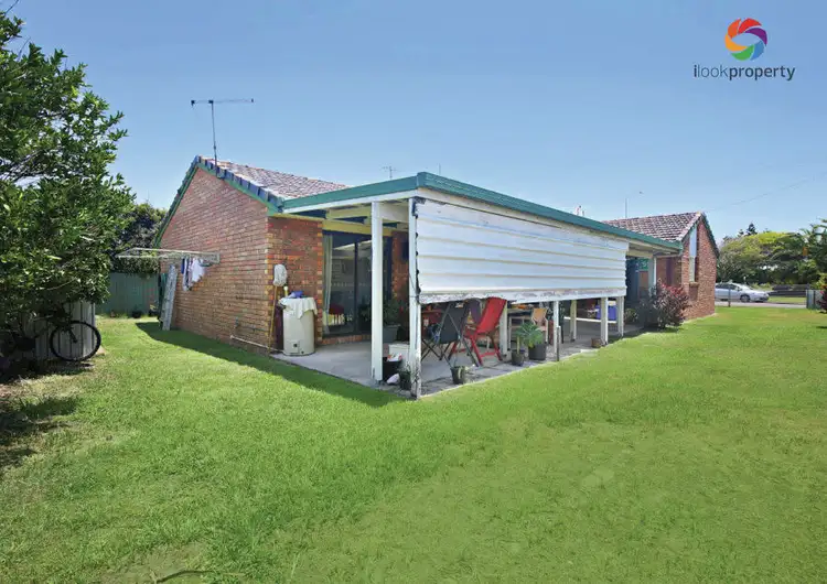 Second view of Homely house listing, 31 Nicklin Way, Buddina QLD 4575