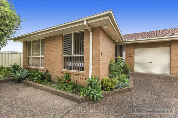 Main view of Homely house listing, 1/24 Oakville Road, Edgeworth NSW 2285