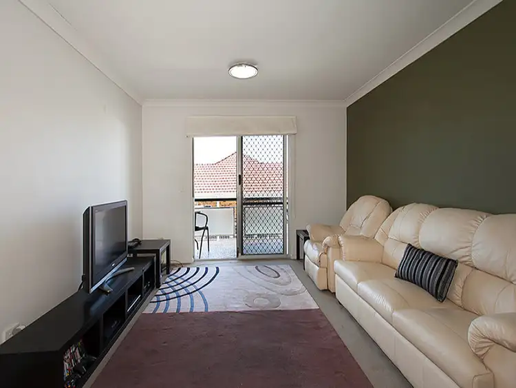 Fourth view of Homely apartment listing, 4/11 Bunya Street, Greenslopes QLD 4120