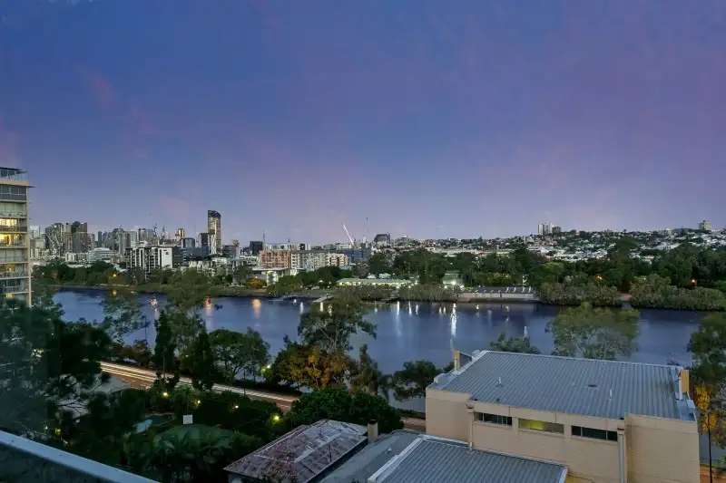 Main view of Homely apartment listing, 9/42 Dunmore Tce, Auchenflower QLD 4066