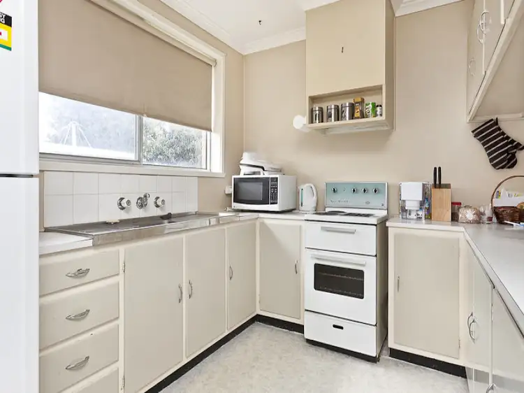 Fourth view of Homely unit listing, 5 Windsor Street, Hallam VIC 3803