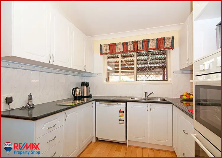 Sixth view of Homely villa listing, 27 Seventeenth Avenue, Brighton QLD 4017