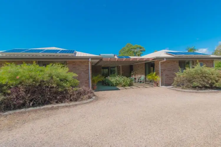 22 Pharlap Court, Ningi QLD 4511