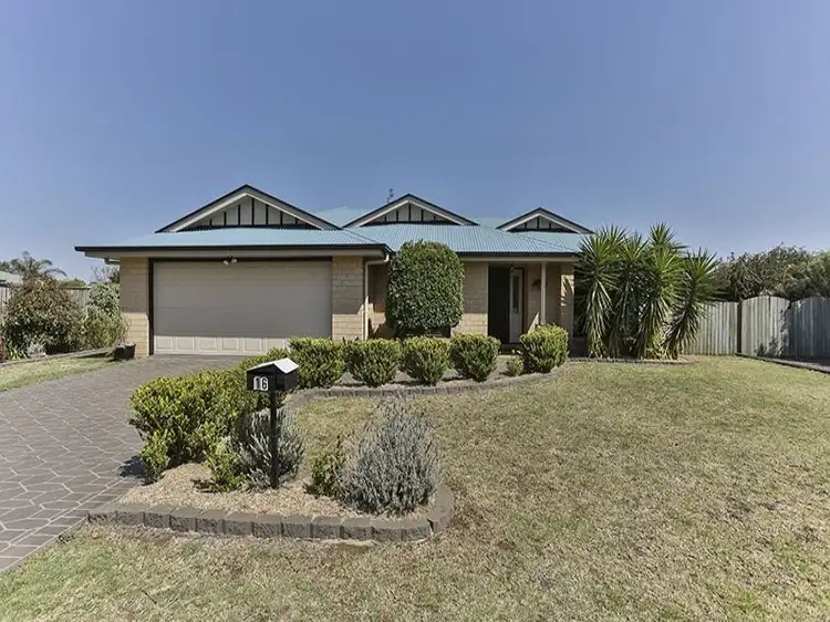 16 Kirralee Court, Westbrook QLD 4350