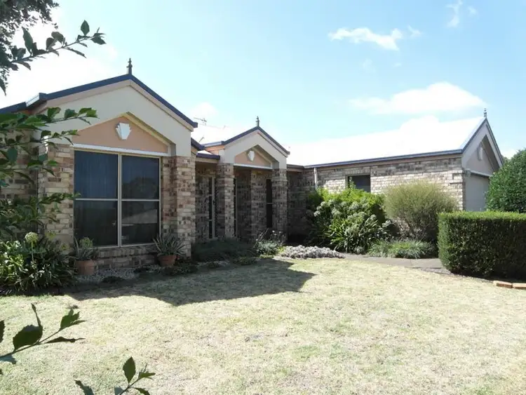 20 Paddington Court, Middle Ridge QLD 4350