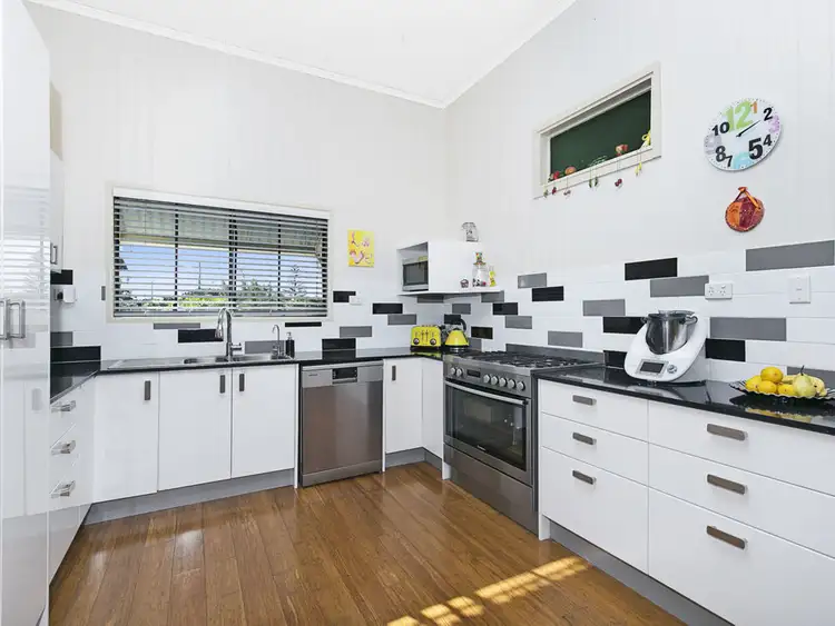 Sixth view of Homely house listing, 40 Daisy Street, Wynnum QLD 4178