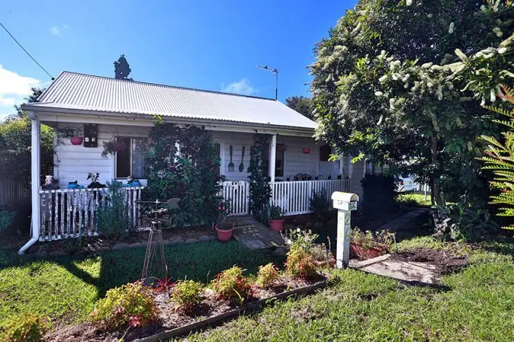 26 Cook Street, Bowraville NSW 2449