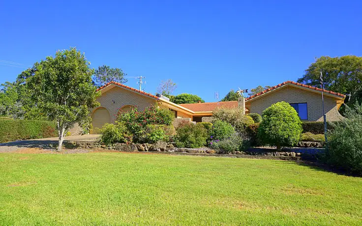 5 Gibson Avenue, Maleny QLD 4552