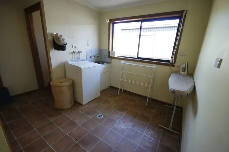 Seventh view of Homely house listing, 6 Taabinga Crt, Deniliquin NSW 2710