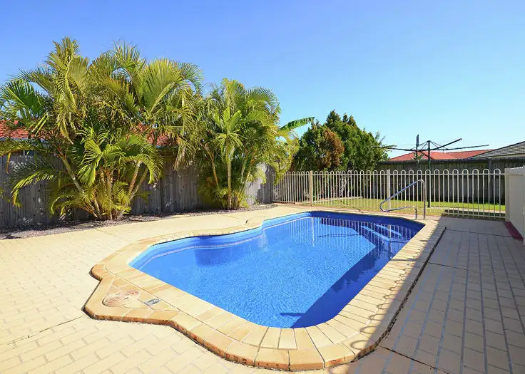 Third view of Homely house listing, 33 Anchorage Cct, Point Vernon QLD 4655