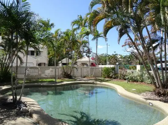 11/34-40 Lily Street, Cairns North QLD 4870