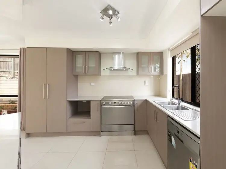 Third view of Homely house listing, 32 Sunningdale Street, Oxley QLD 4075