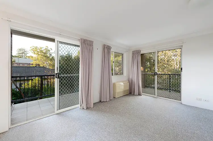 Fourth view of Homely unit listing, 4/69 Fairley Street, Indooroopilly QLD 4068