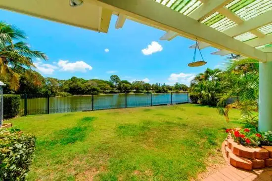 31 Lido Parade, Urangan QLD 4655