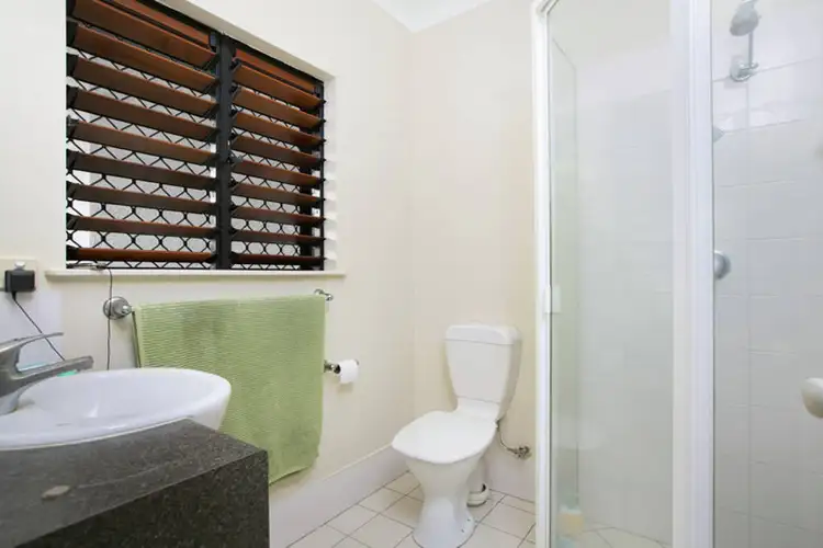 Sixth view of Homely villa listing, 8/190-194 Irene St, Mooroobool QLD 4870