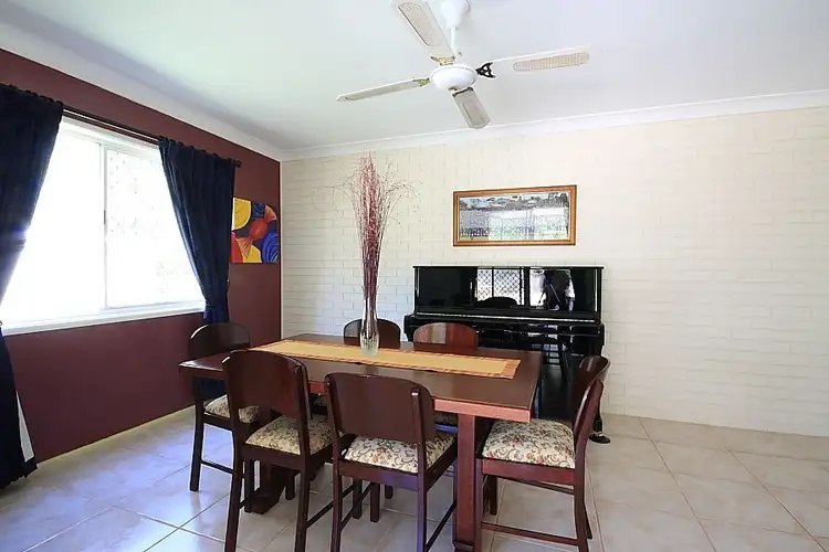 5 Oron Close, Westlake QLD 4074