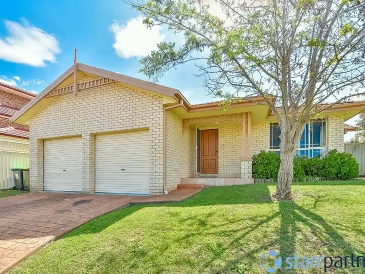 55 Crommelin Cres, St Helens Park NSW 2560