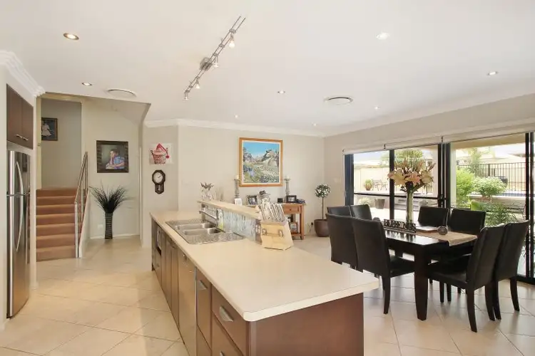 Sixth view of Homely house listing, 5 Ivory Place, Tamworth NSW 2340