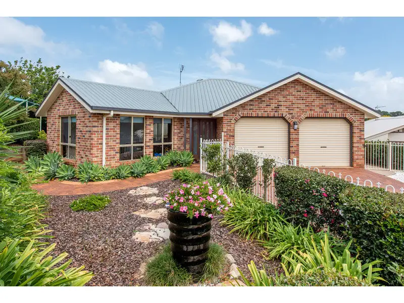 Main view of Homely house listing, 2 Petunia Close, Middle Ridge QLD 4350