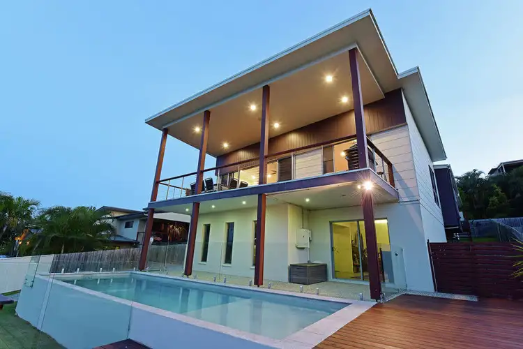 6 The Parkway, Aroona QLD 4551