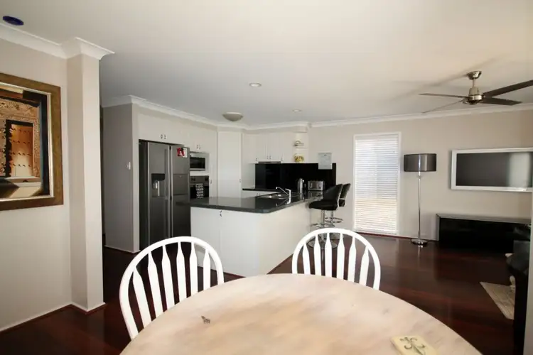 Sixth view of Homely house listing, 9 Seabrook Circuit, Westlake QLD 4074