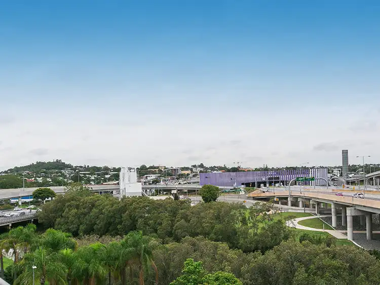 2702/141 Campbell Street, Bowen Hills QLD 4006