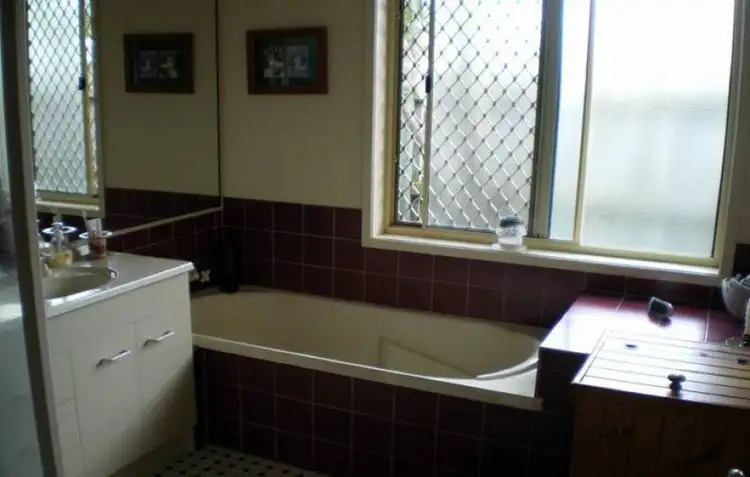 Seventh view of Homely house listing, 4 Rainbird Place, Wurtulla QLD 4575