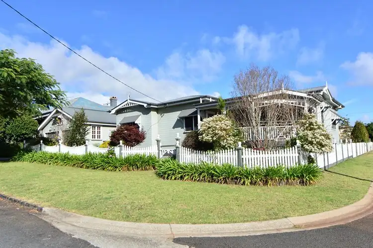 73 Phillip Street, South Toowoomba QLD 4350