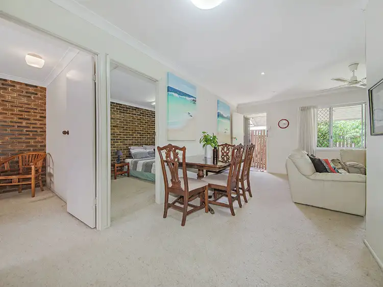 Third view of Homely unit listing, 2 / 59 Emsworth Street, Wynnum QLD 4178