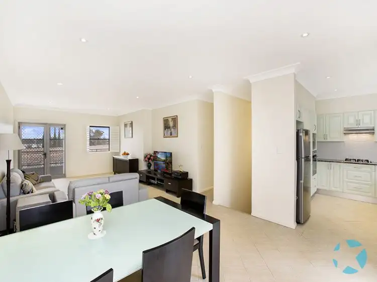 Main view of Homely villa listing, 3/147 Princes St, Putney NSW 2112