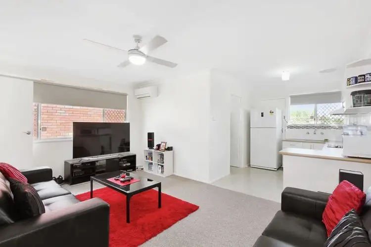 Fourth view of Homely house listing, 1-2/5 Yarmouth Parade, Tamworth NSW 2340
